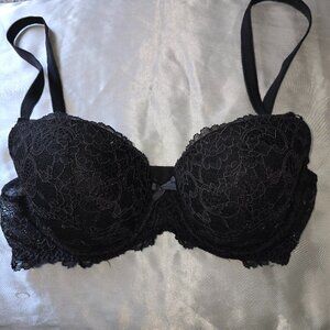 Victoria's Secrets Black Demi Lace Bra 32 DD
